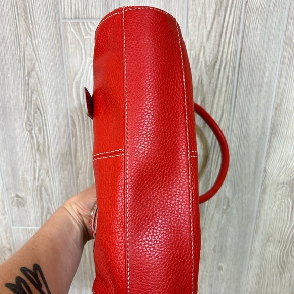 Bandolino Red Pebbled Leather Buckle Strap Shoulder Handbag - Picture 10 of 14